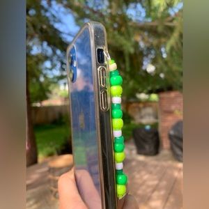 Green phone charm